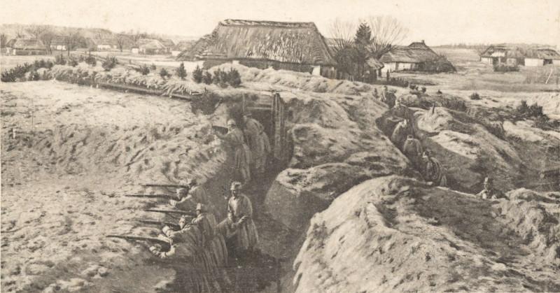 Kopanie okopów ochronnych przez austro-węgierskie oddziały wojskowe pod Przemyślem, kartka pocztowa ze zbiorów Muzeum Narodowego Ziemi Przemyskiej, MPF-3359.