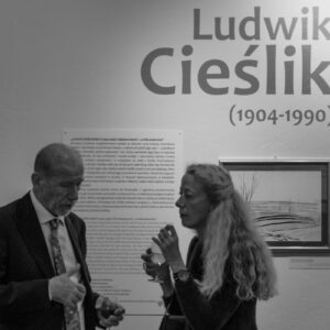 Ludwik Cieślik (Heller) (1904-1990). Uśpione miasto – La ville endormie – wernisaż wystawy fot. A.Gremska