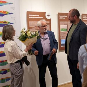 Tajemnice Kurhanu w Sólcy – wyniki badań geofizycznych 2024 – wernisaż wystawy
