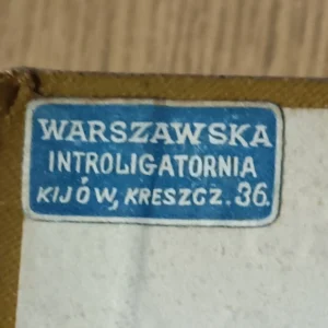 Introligatorzy – przykłady znakowanych wydawnictw w zbiorach Biblioteki MNZP