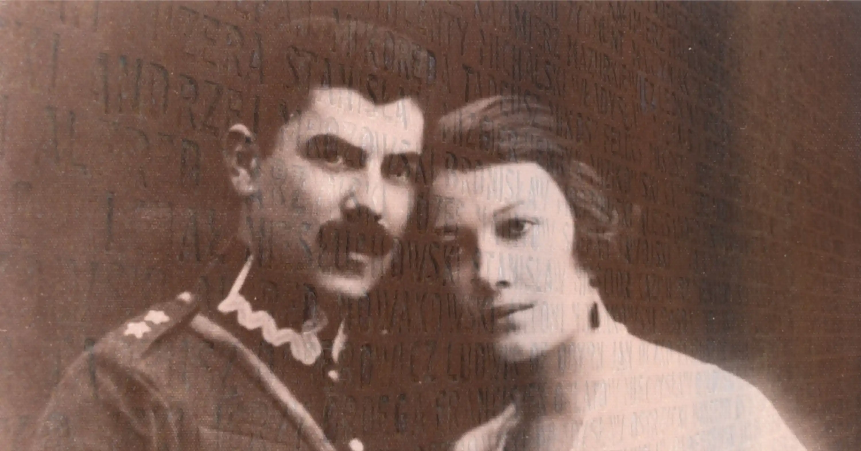 Uroczystość odsłonięcia tablicy poświęconej Emanuelowi Aladarowi Korompay