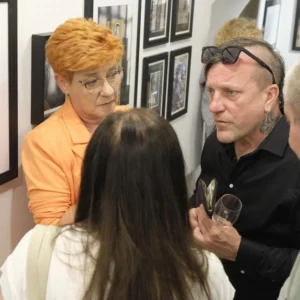 Roman Łuszczki „Nim przyjdzie zmierzch” – fotorelacja z wernisażu