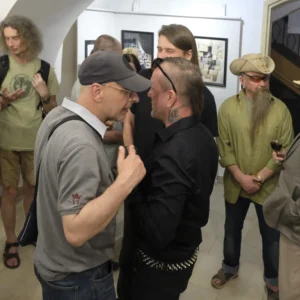 Roman Łuszczki „Nim przyjdzie zmierzch” – fotorelacja z wernisażu