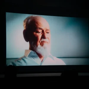 Pokaz filmu Tomasza Magierskiego „Julian Stańczak. Złapać światło”