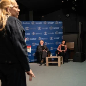 Pokaz filmu Tomasza Magierskiego „Julian Stańczak. Złapać światło”
