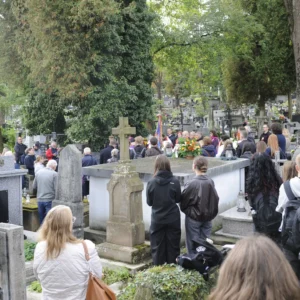 Uroczystość odsłonięcia tablicy upamiętniającej Teofilę Kic