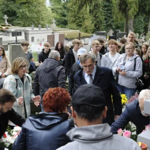 Uroczystość odsłonięcia tablicy upamiętniającej Teofilę Kic
